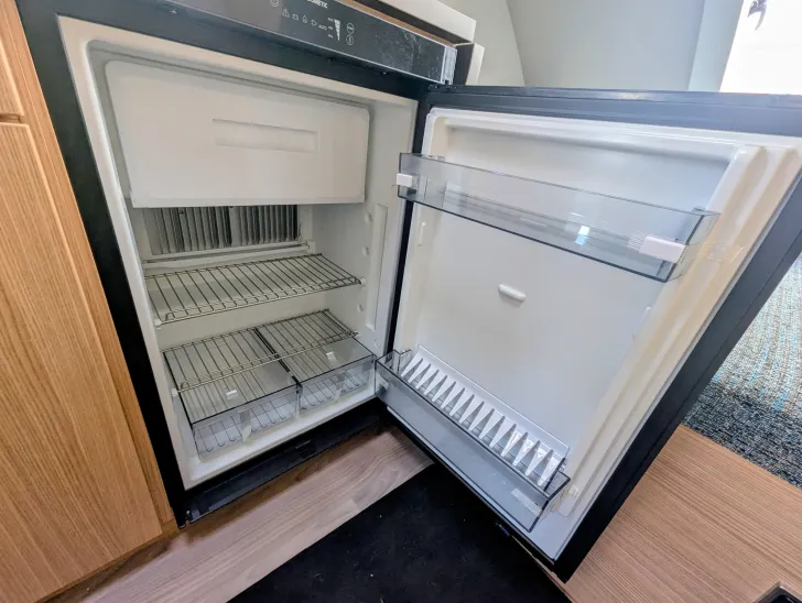 Fahrzeugbild T@B BASIC 400 AUFLASTUNG 1500KG, ALU #11