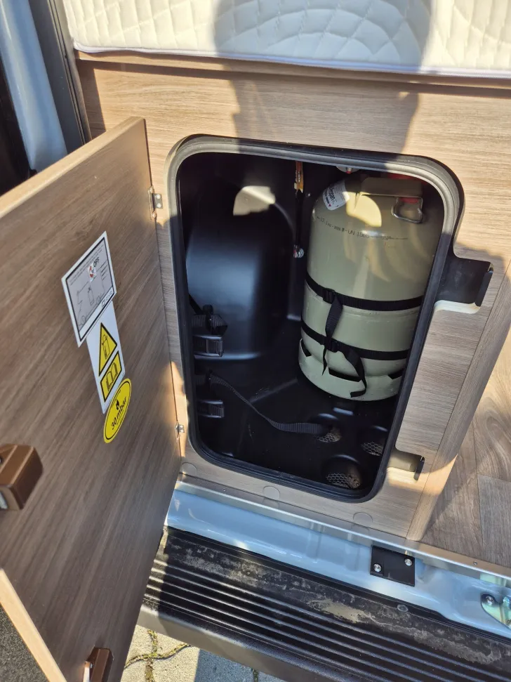 Fahrzeugbild Carado CV600 Pro *Aufstelldach* #27