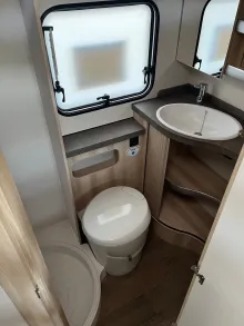 Fahrzeugbild Hobby DE LUXE 545 MF #8