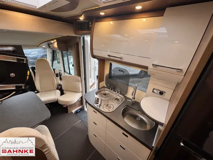 Fahrzeugbild Carthago c-compactline I 141 LE Luftfederung*Sat/TV*AHK*Navi #7