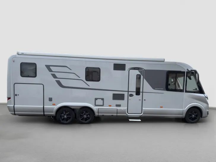 Fahrzeugbild Hymer B-ML I 880 UVP 247.445€ Luftf/Hubstz/Arktis #9