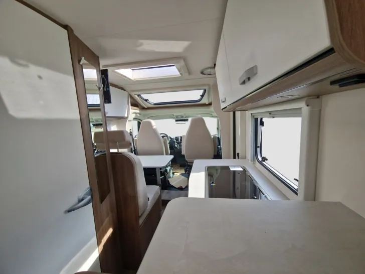 Fahrzeugbild Carado V 337 Pro+ TV/SAT/Markise #16