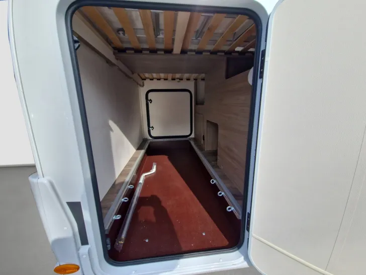 Fahrzeugbild Carado V 337 Pro+ TV/SAT/Markise #18