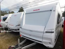 Fahrzeugbild Dethleffs Nomad 490 EST Backofen, Heckbad mit Dusche #3