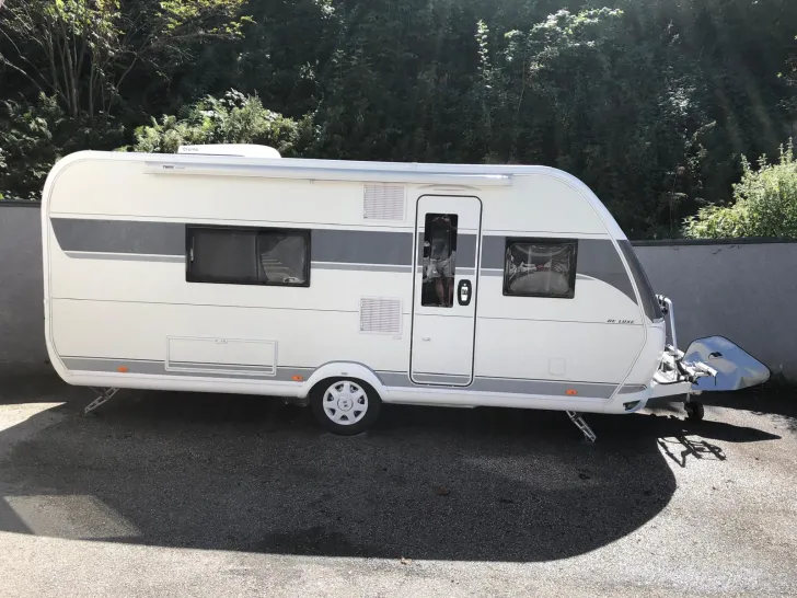 Fahrzeugbild Hobby De Luxe 495 WFB #1