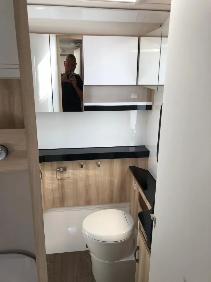 Fahrzeugbild Hobby De Luxe 495 WFB #10