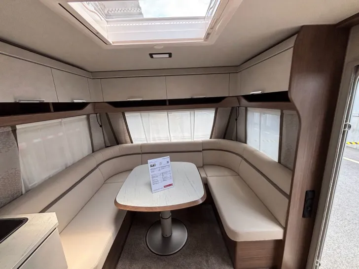 Fahrzeugbild Tabbert Cazadora 560 HTD 2,5 #10