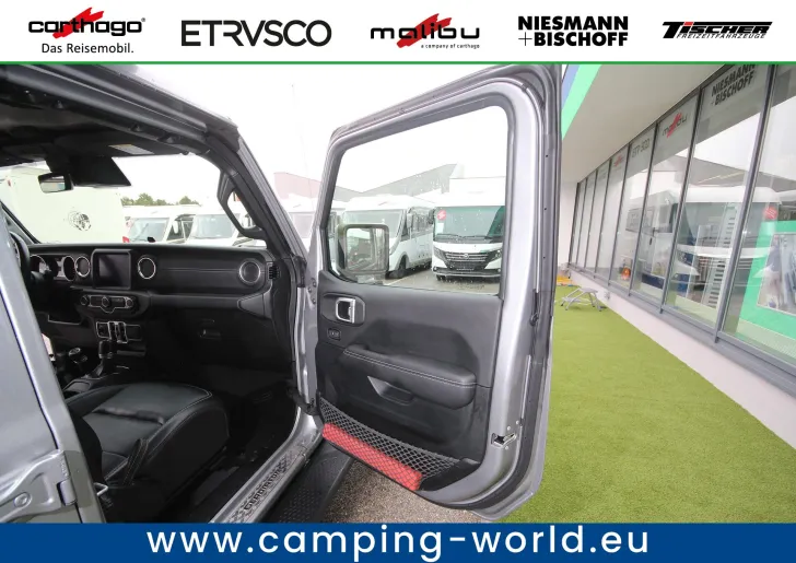 Fahrzeugbild Tischer Box 230S #70