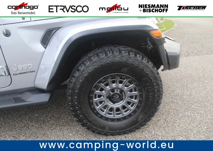 Fahrzeugbild Tischer Box 230S #82