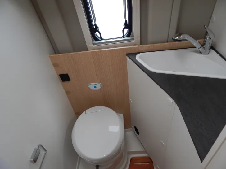 Fahrzeugbild Sunlight Camper Van CLIFF 640 Längsbetten+Markise #11