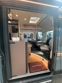 Fahrzeugbild Bürstner B66 600 C Auch mit Schlafdach verfügbar! #9