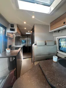 Fahrzeugbild Bürstner B66 600 C Auch mit Schlafdach verfügbar! #12