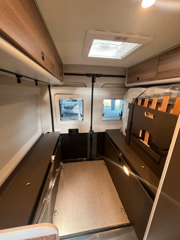 Fahrzeugbild Bürstner B66 600 C Auch mit Schlafdach verfügbar! #14