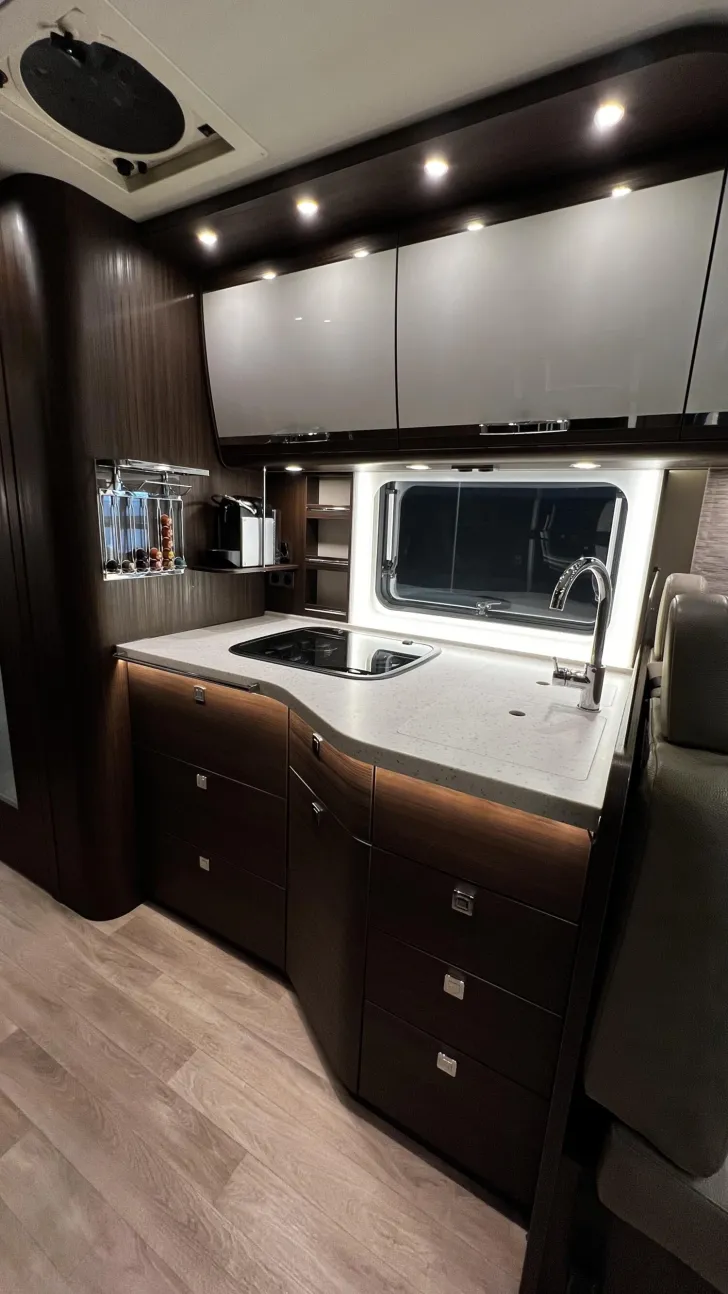 Fahrzeugbild Morelo Loft 82 LB - gepflegtes Fahrzeug/Hubbett #6