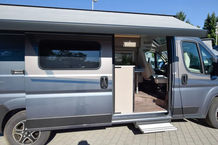 Fahrzeugbild Carado CV600 PRO+*Automatik*Schwenkbad* #8