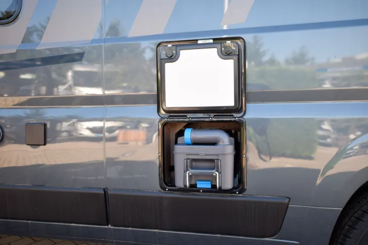 Fahrzeugbild Carado CV600 PRO+*Automatik*Schwenkbad* #15