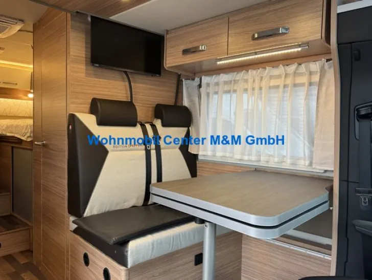 Fahrzeugbild Weinsberg CaraCompact Suite MB 640 MEG 2025 Edition Pepper #5