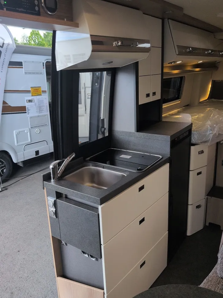 Fahrzeugbild Malibu GENIUS 641 LE #11