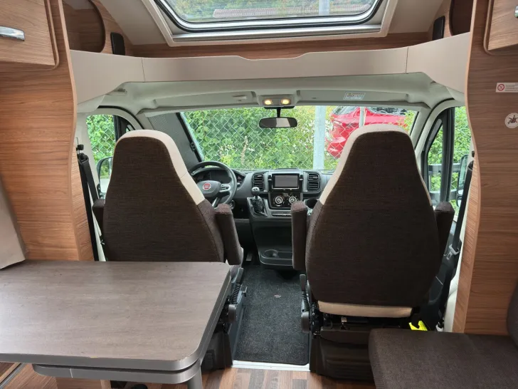 Fahrzeugbild Weinsberg CaraSuite 650 MF hochwertige Ausstattung #22