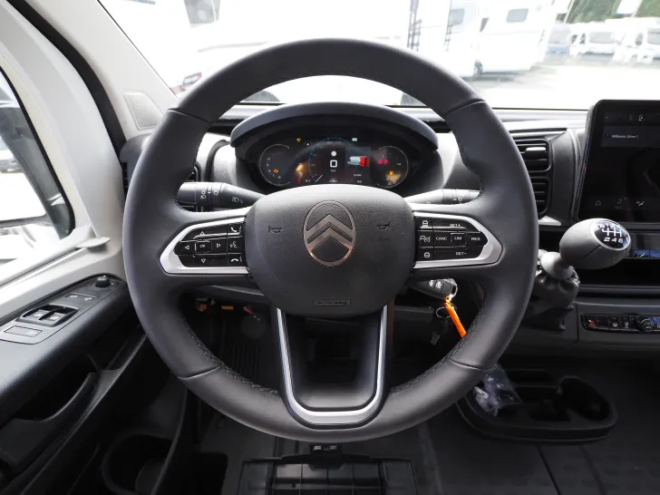 Fahrzeugbild Pössl Summit 600 L Elegance Shine, Aufstelldach uvm #5