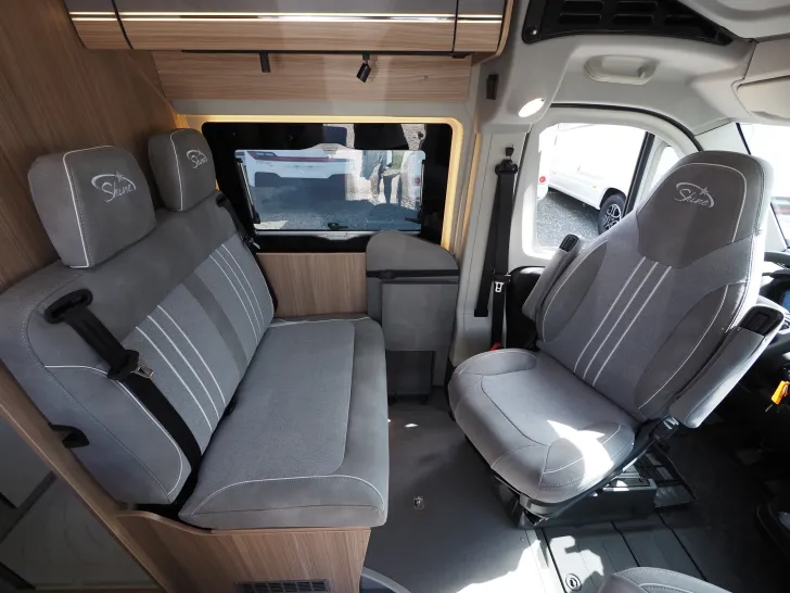 Fahrzeugbild Pössl Summit 600 L Elegance Shine, Aufstelldach uvm #12