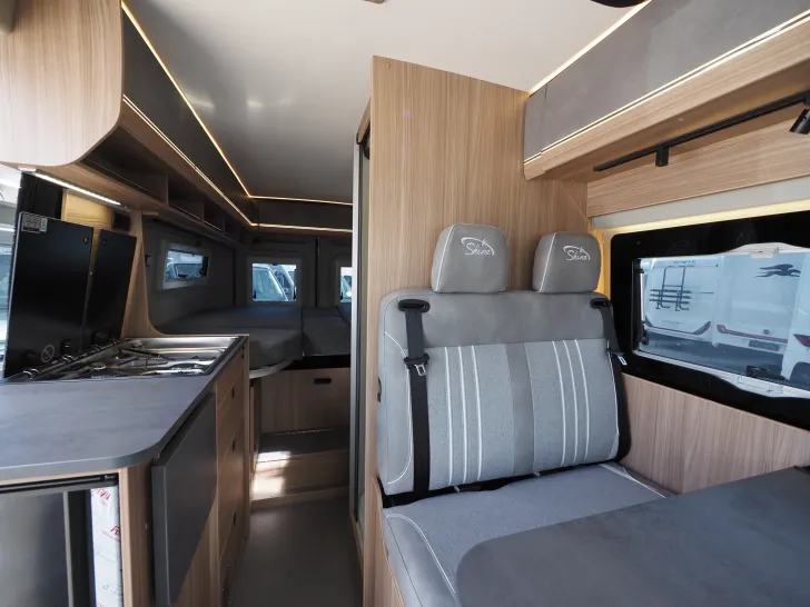 Fahrzeugbild Pössl Summit 600 L Elegance Shine, Aufstelldach uvm #15