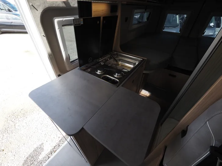 Fahrzeugbild Pössl Summit 600 L Elegance Shine, Aufstelldach uvm #18