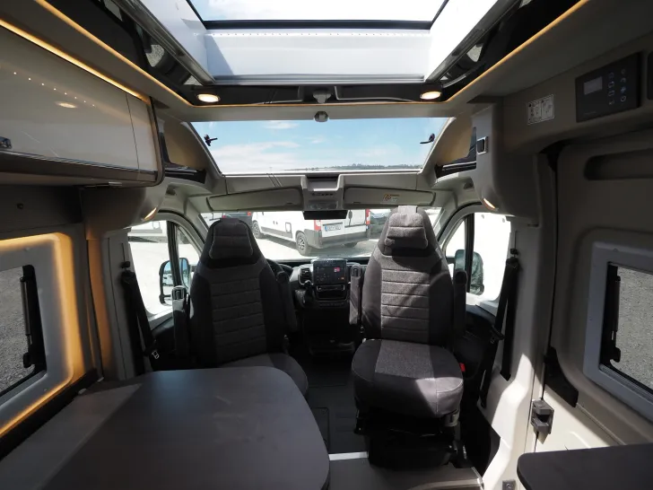 Fahrzeugbild Pössl Summit 600 Prime, Automatik, Assistenzpaket #10