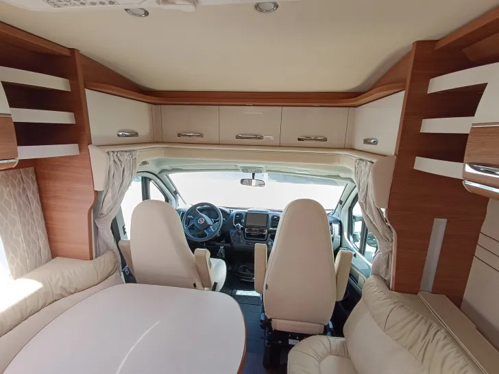 Fahrzeugbild Carthago chic c-line T 4.8 LE #6