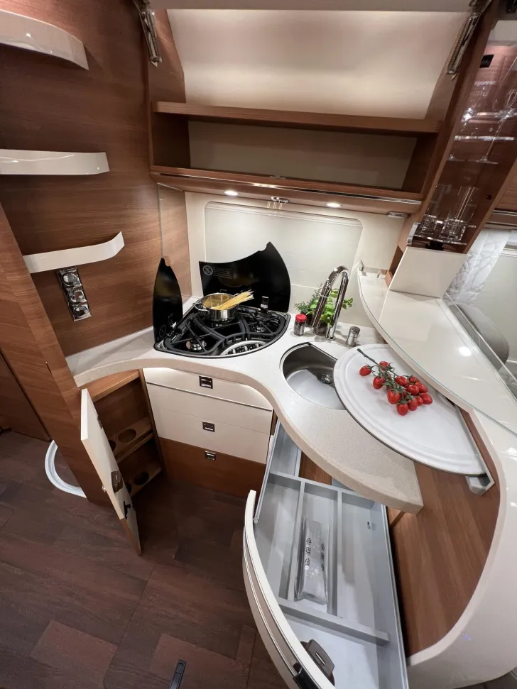 Fahrzeugbild Carthago chic c-line I 4.9 LE L Fiat (259) #21