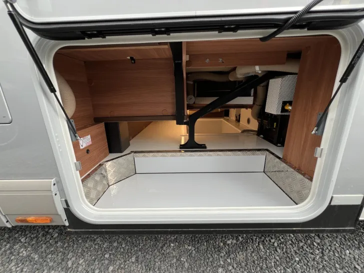 Fahrzeugbild Carthago chic c-line I 4.9 LE L Fiat (259) #45