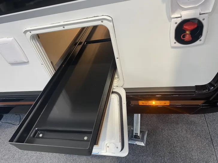 Fahrzeugbild Polar Chimera 590 FWL NEUHEIT Klima Mover #6