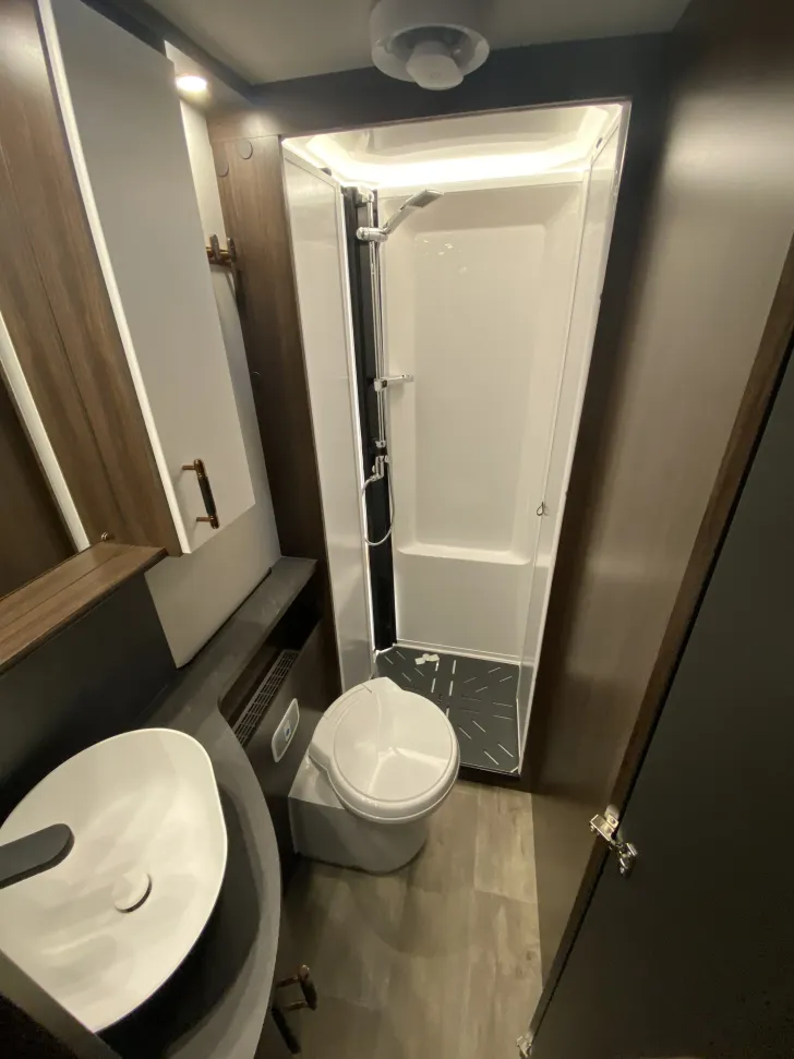 Fahrzeugbild Polar Chimera 590 FWL NEUHEIT Klima Mover #18