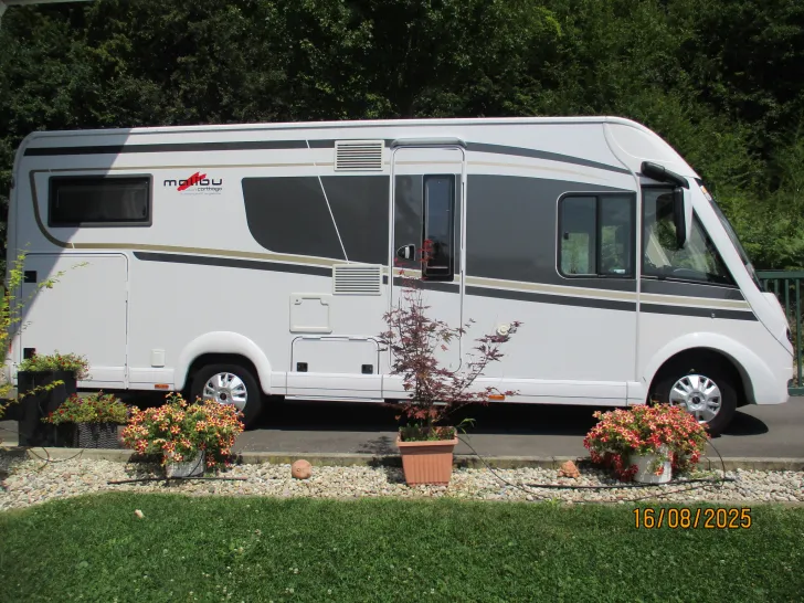 Fahrzeugbild Malibu I 460 LE #8