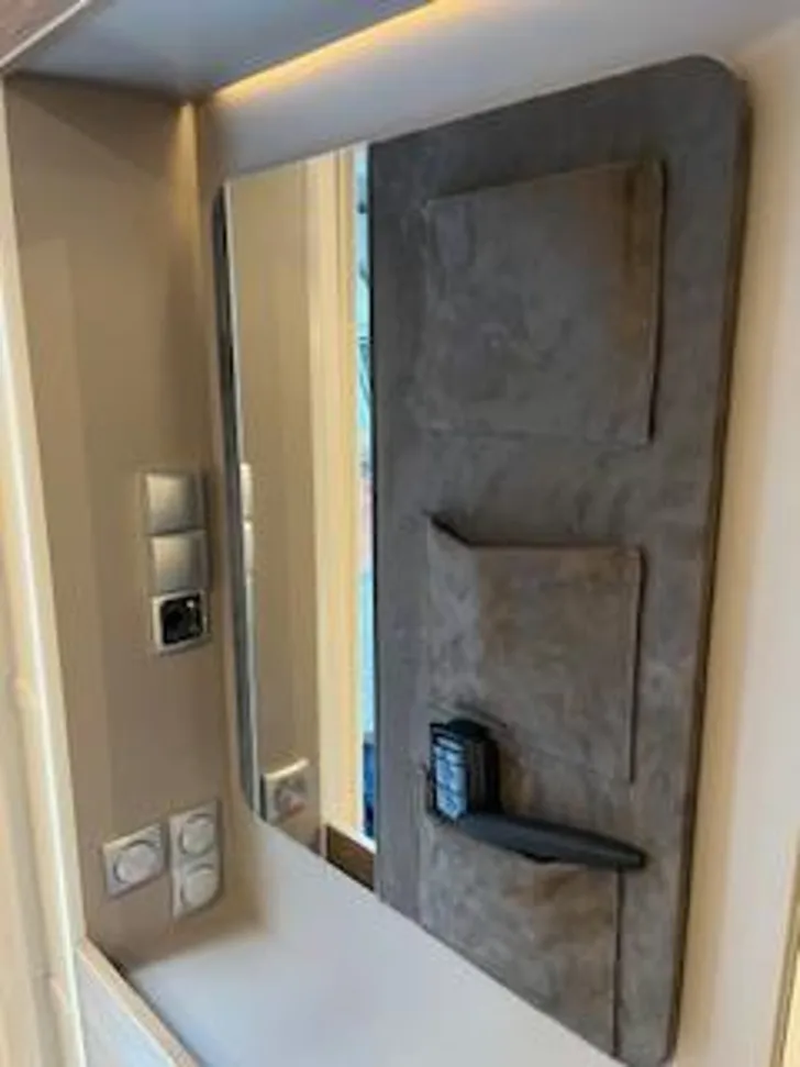 Fahrzeugbild Hymer Eriba Eriba Nova 590 Neuwertig - Mover - Klima u.v.m. #11