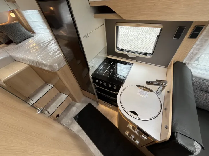 Fahrzeugbild Hymer B-MC I 600 BlackLine *Arktis*Autarkie*Solar* #9