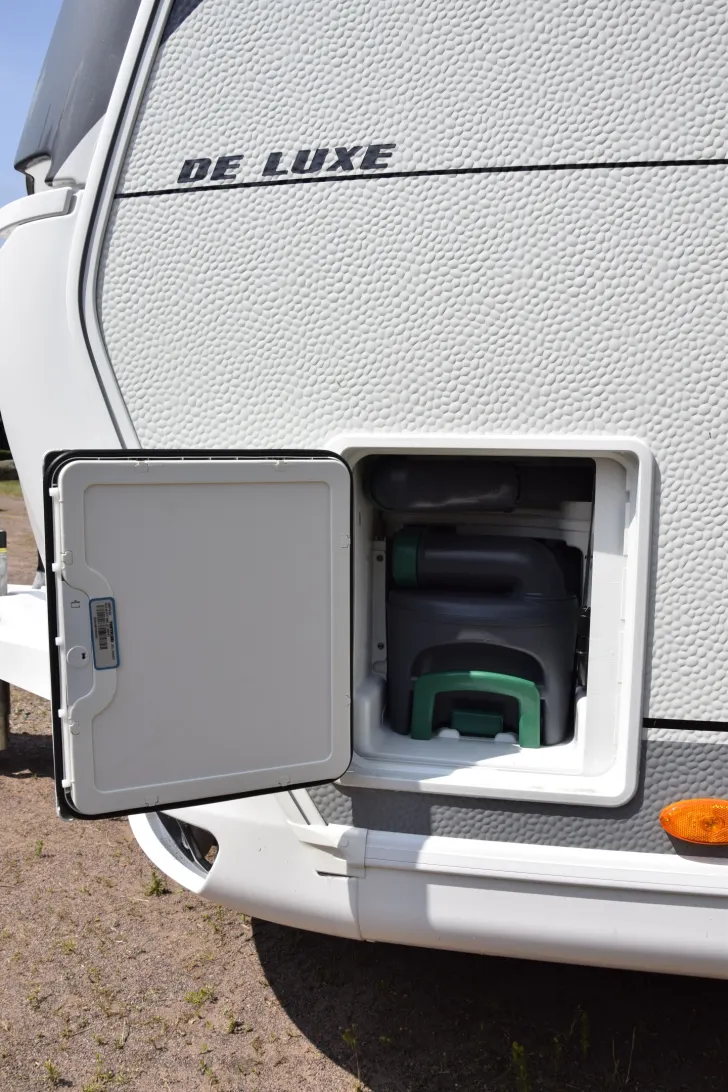 Fahrzeugbild Hobby De Luxe 460 UFe #32