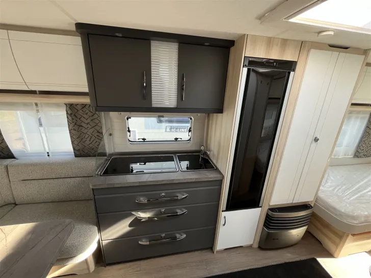 Fahrzeugbild Hobby De Luxe 540 UL #8