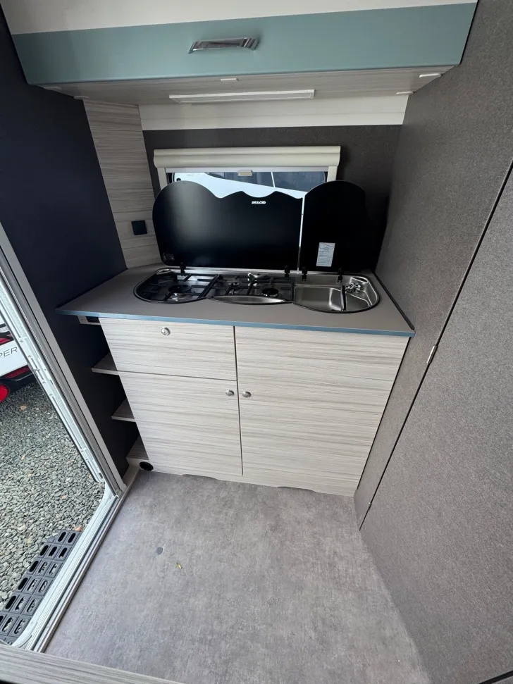 Fahrzeugbild Dethleffs c-joy 420 QSH #8