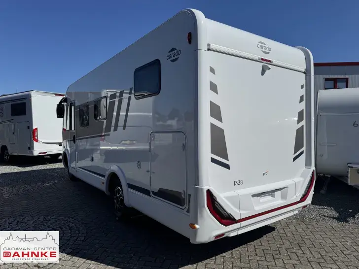 Fahrzeugbild Carado I 338 pro+ 180 PS, Automatik #3