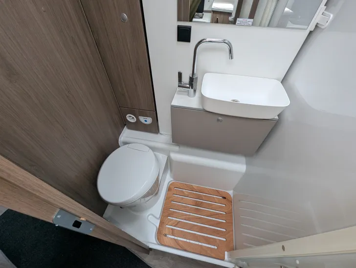 Fahrzeugbild Carado T 338 pro+ HUBBETT, AUTOMATIK, MJ26 #13