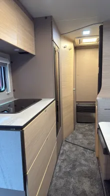 Sicht vorne-hinten Weinsberg CaraCito 500 QDK Modell 2026, UVP29316Euro