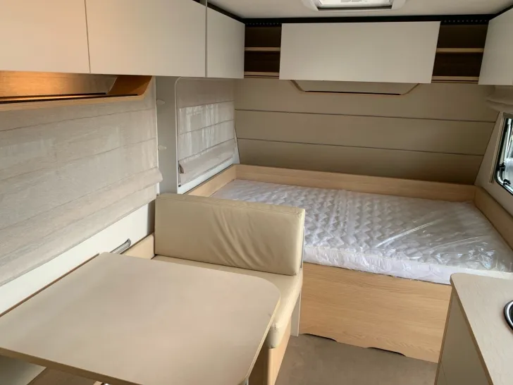 Fahrzeugbild LMC STYLE 493 K #11