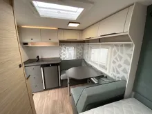 Fahrzeugbild Fendt Apero Activ 390 FH #11