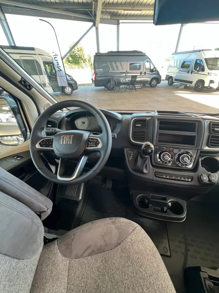 Fahrzeugbild Carado CV 602 pro #18