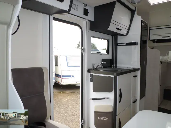 Fahrzeugbild Forster T 699 EB Modell 2026  Einzelb./ Hubbett #7