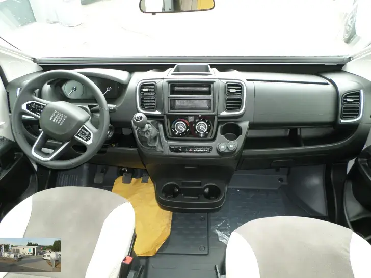 Fahrzeugbild Forster T 699 EB Modell 2026  Einzelb./ Hubbett #32