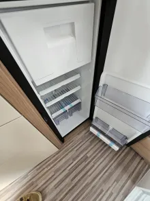 Fahrzeugbild Malibu Van Diversity 600 DB K Listenpreis: 102.100€ #10