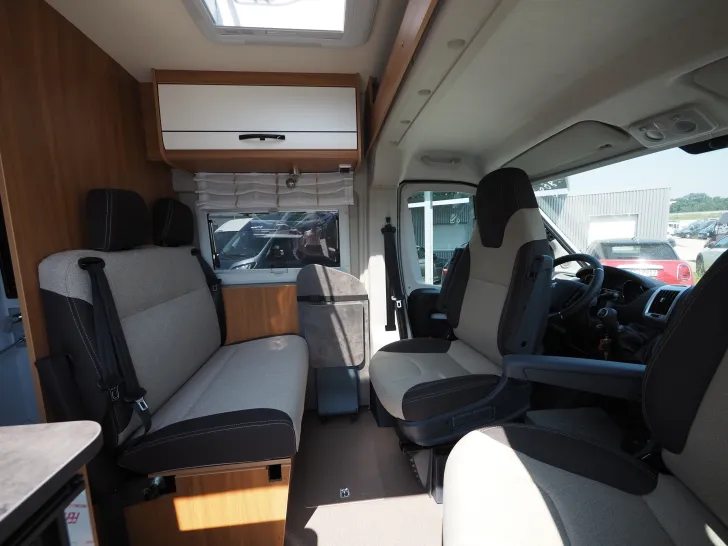 Fahrzeugbild Pössl Summit 540, Duo Control, 2. Batt., 5. Sitzplatz #5