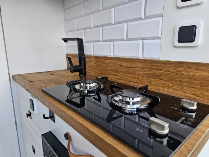 Fahrzeugbild Affinity Freedom 541 HT #14